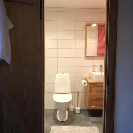 Fridfullt Pa Lantgard Med Underbar Utsikt * Malmö